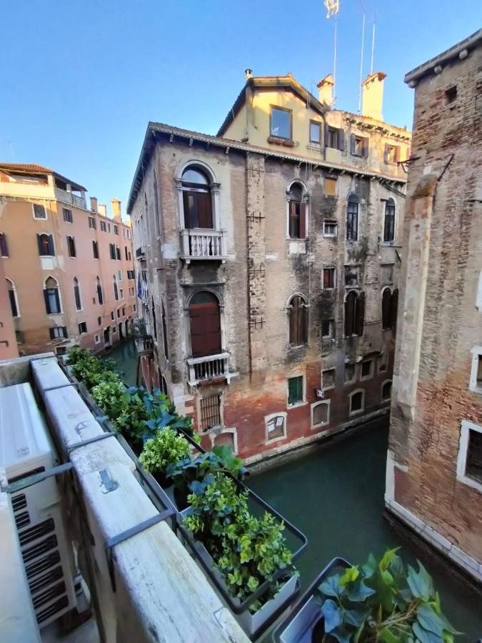 Luxury Apartment Near Rialto Bridge البندقية المظهر الخارجي الصورة