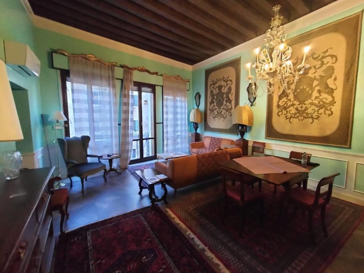 Luxury Apartment Near Rialto Bridge البندقية المظهر الخارجي الصورة