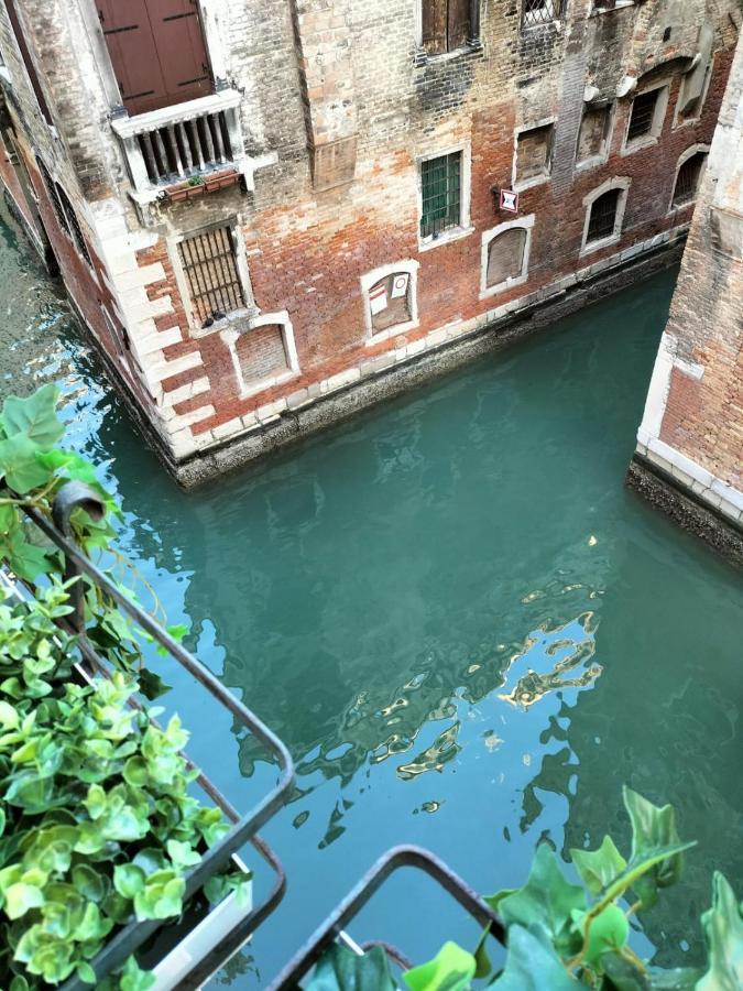 Luxury Apartment Near Rialto Bridge البندقية المظهر الخارجي الصورة