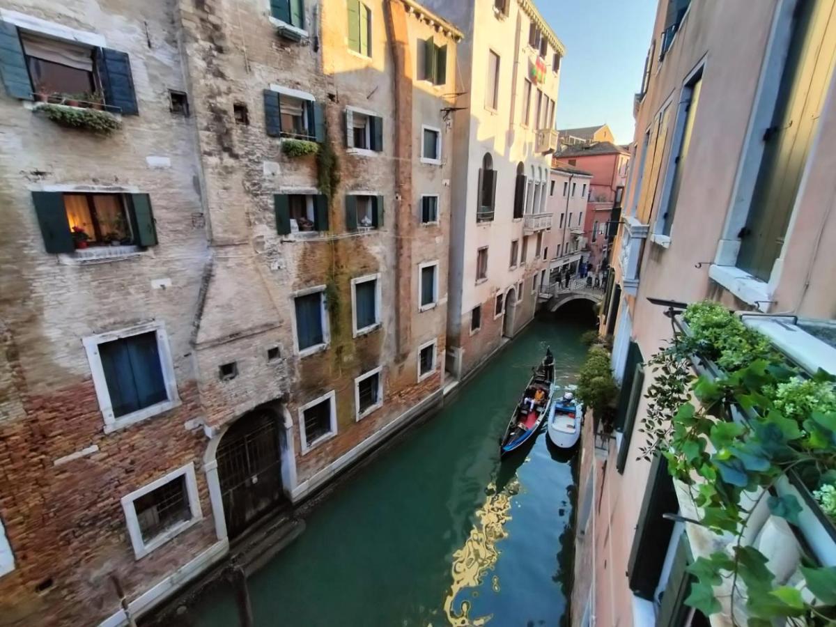 Luxury Apartment Near Rialto Bridge البندقية المظهر الخارجي الصورة
